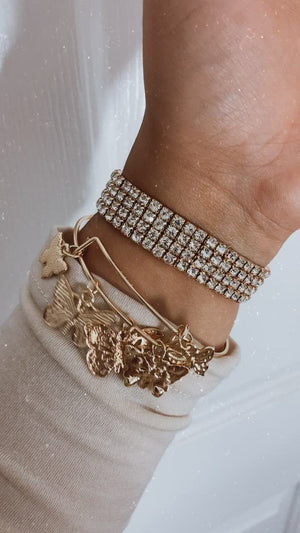 
            
                Load and play video in Gallery viewer, Gold Butterfly Charm Set
            
        