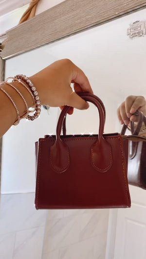 
            
                Load and play video in Gallery viewer, Maroon Classy Mini
            
        